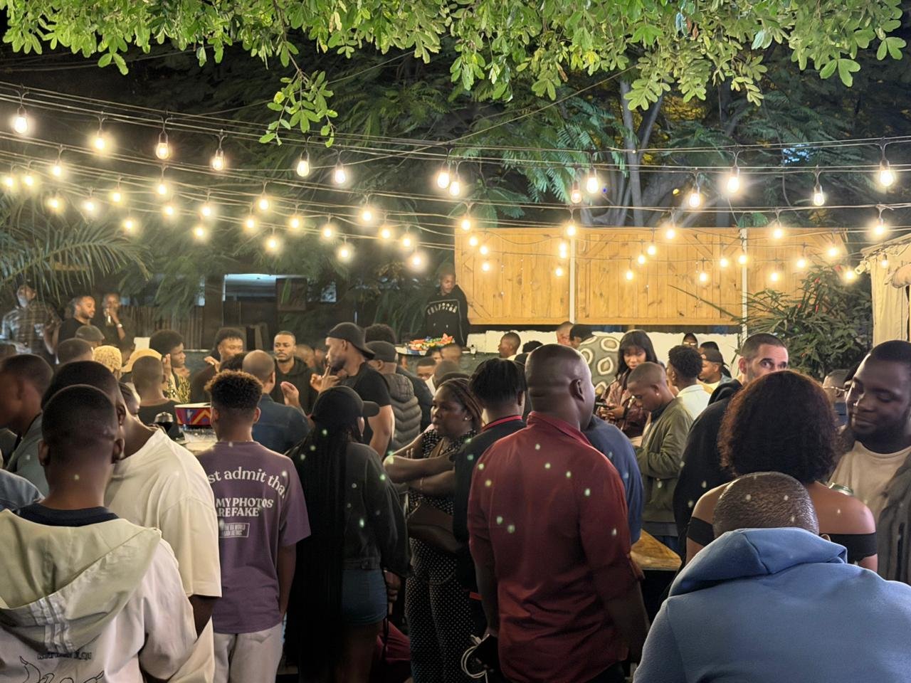 Ambiente de festa no Roots Museu